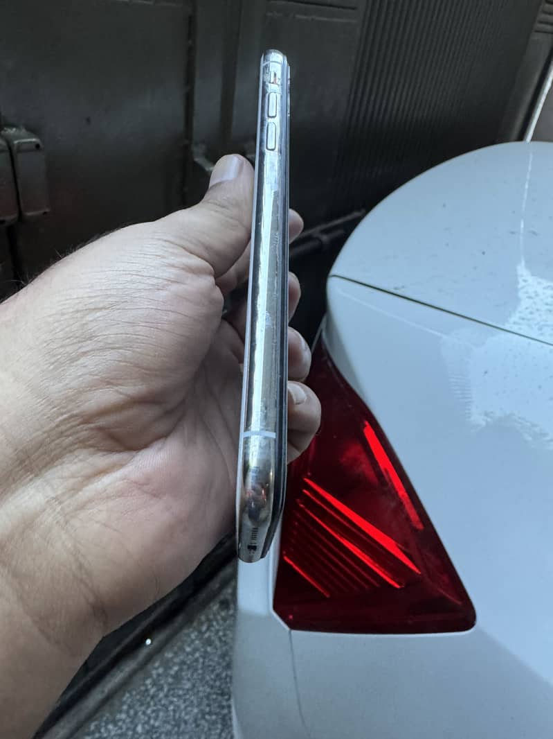 Apple iPhone X 1