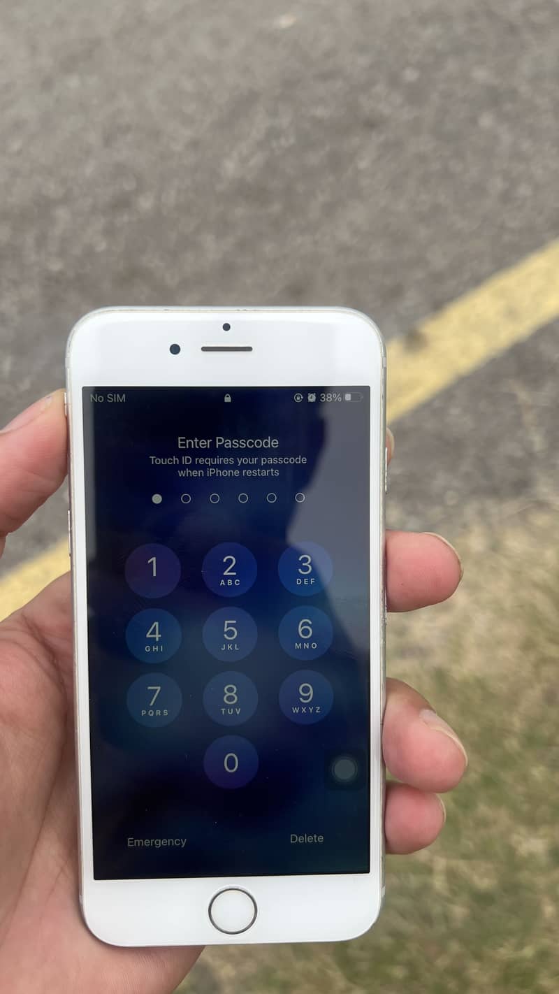 Apple iPhone 6S 1