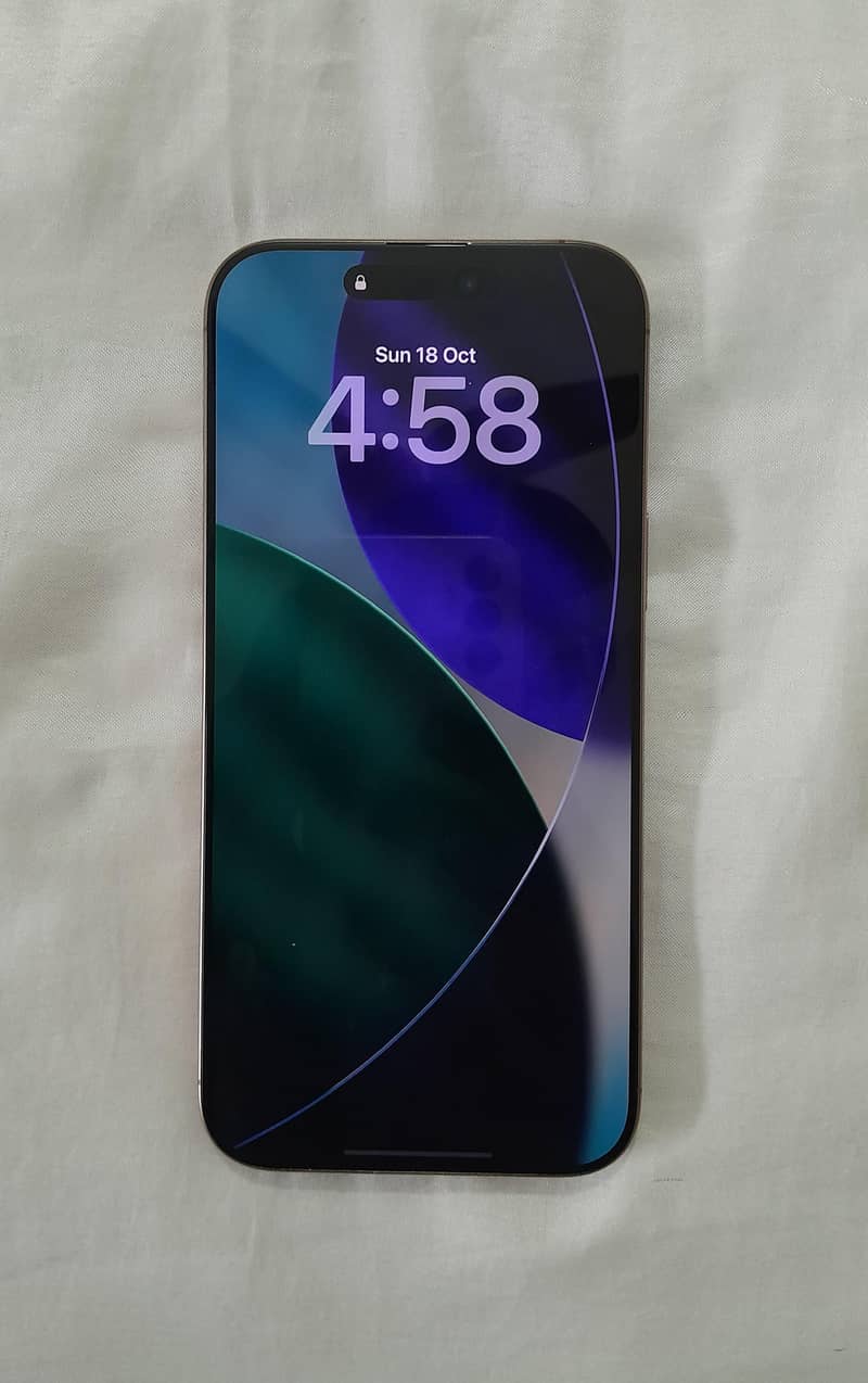 Apple iPhone 16 Pro Max 0