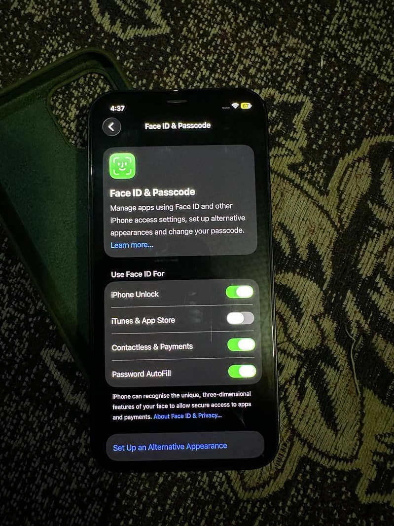 Apple iPhone 12 6