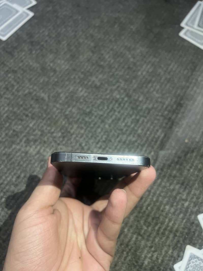 Apple iPhone 12 Pro Max 3