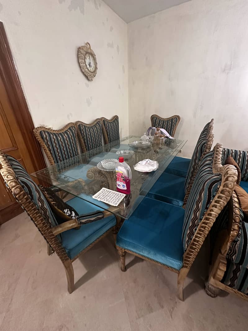 Dinnig table set 0