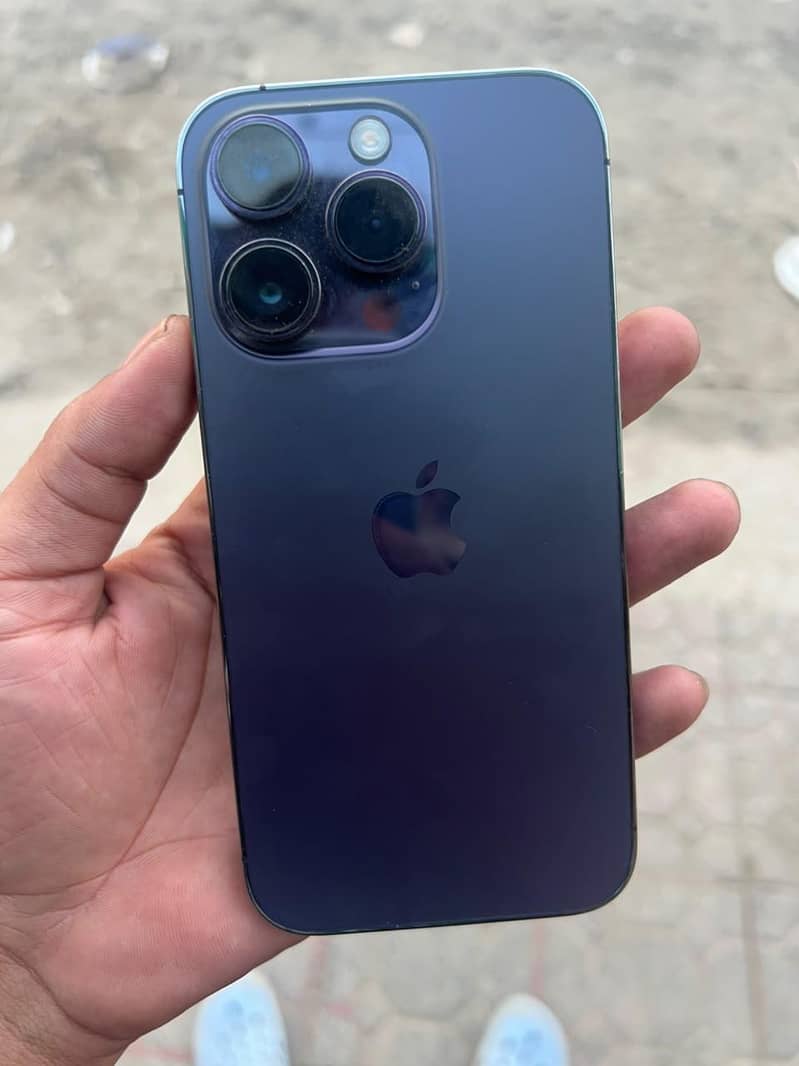 Apple iPhone 14 Pro 2