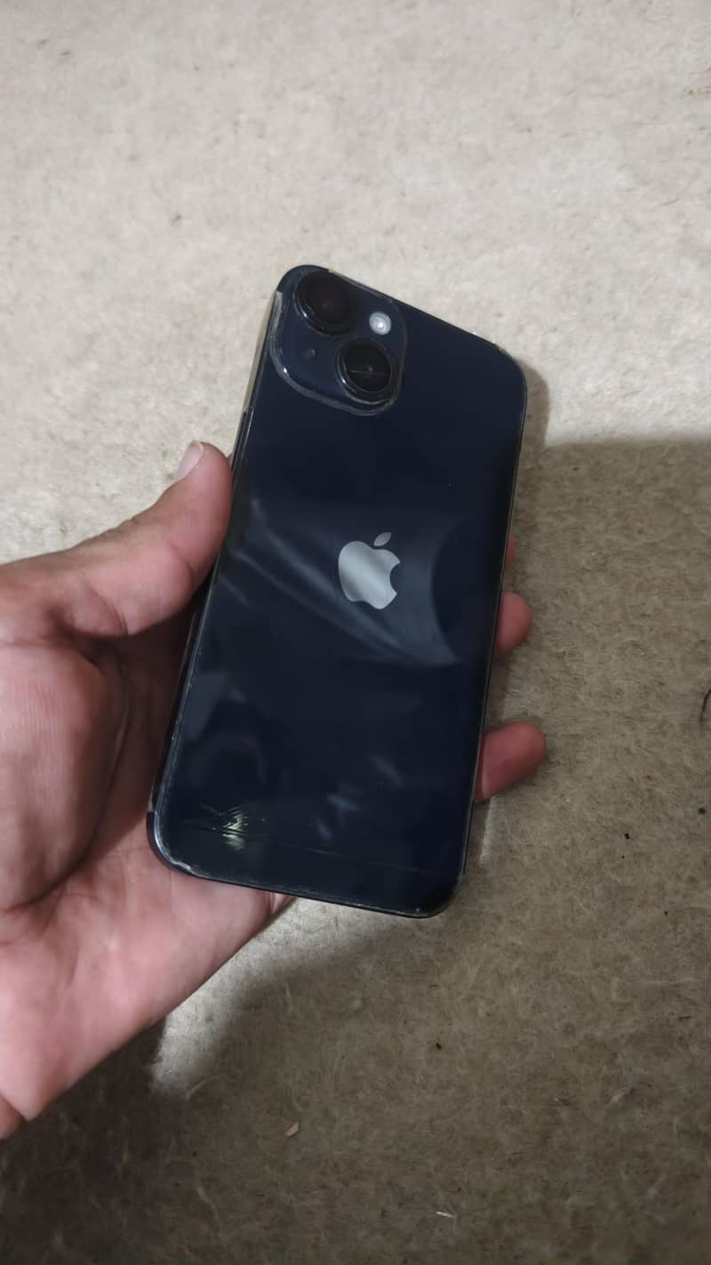Apple iPhone 14 3