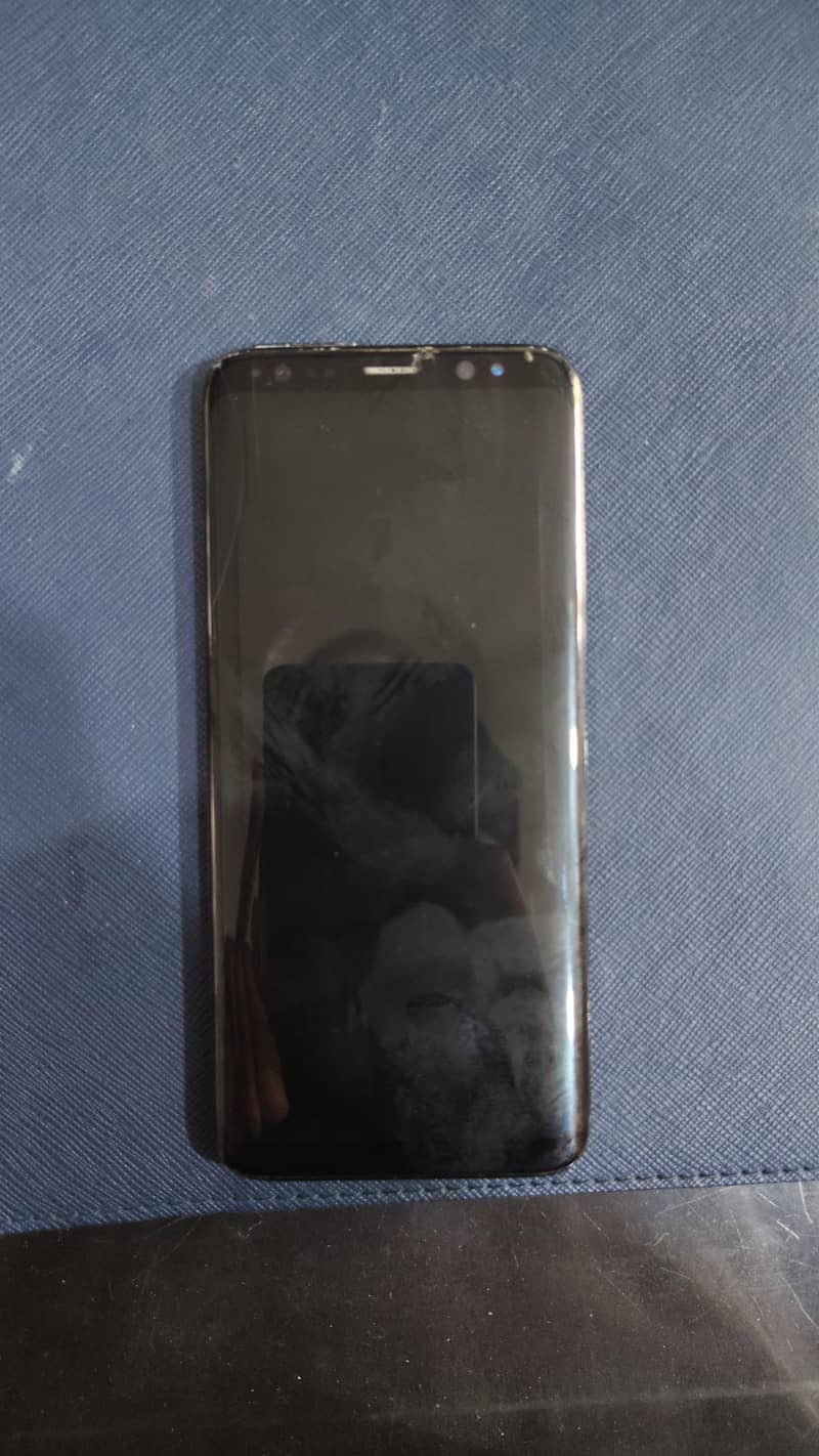Samsung Mobile S8 Plus 1