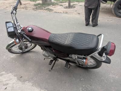 Honda CG 125 2023