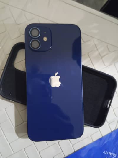 Apple iPhone 12