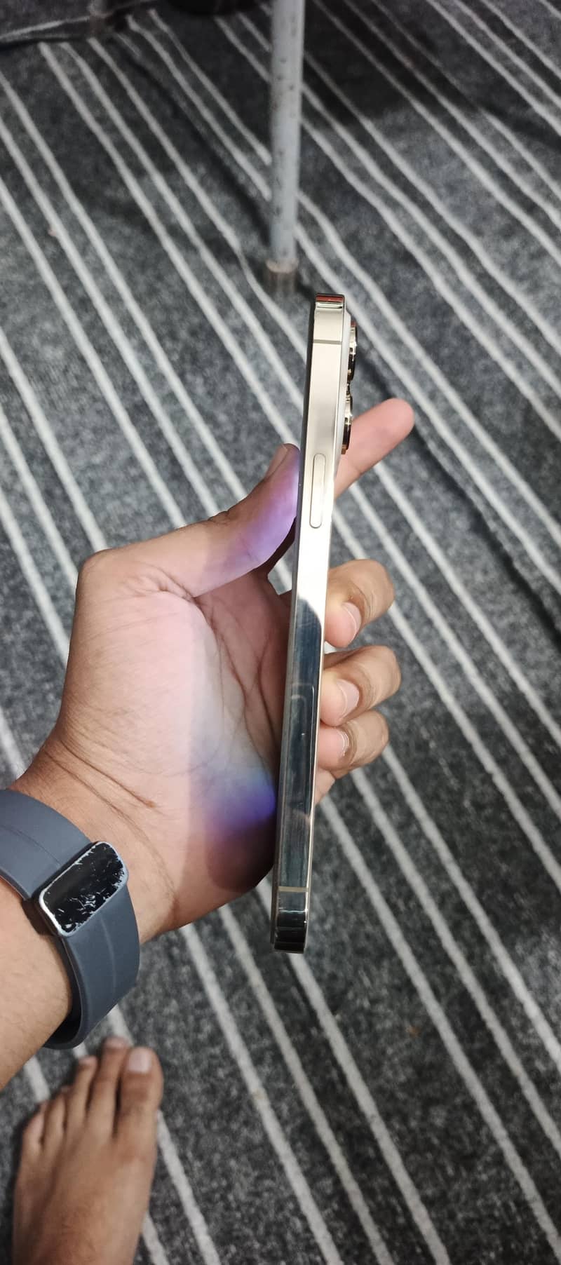 Apple iPhone 13 Pro Max 6