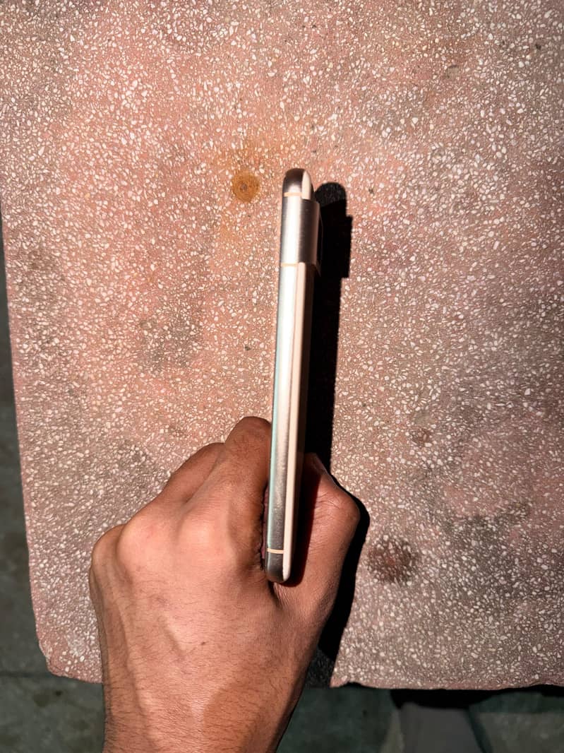 PIXEL 8 1