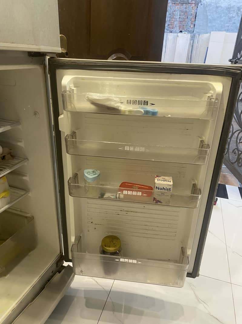 Dawlance fridge 2