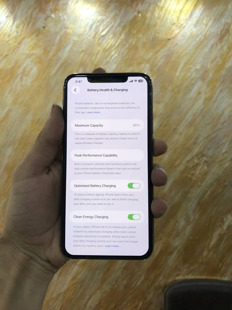 Apple iPhone 11 Pro Max 2