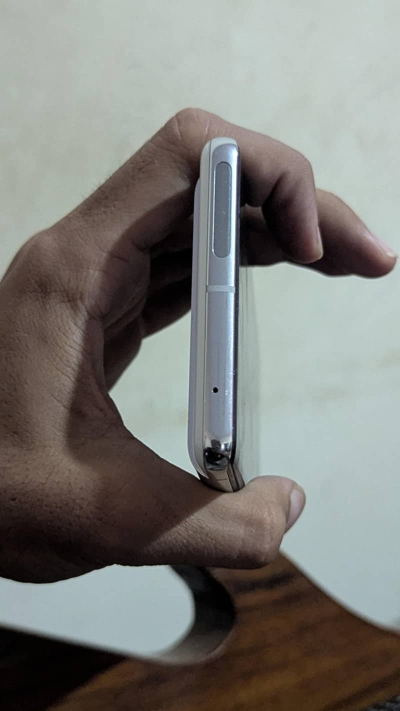 Google Pixel 7 Pro 4