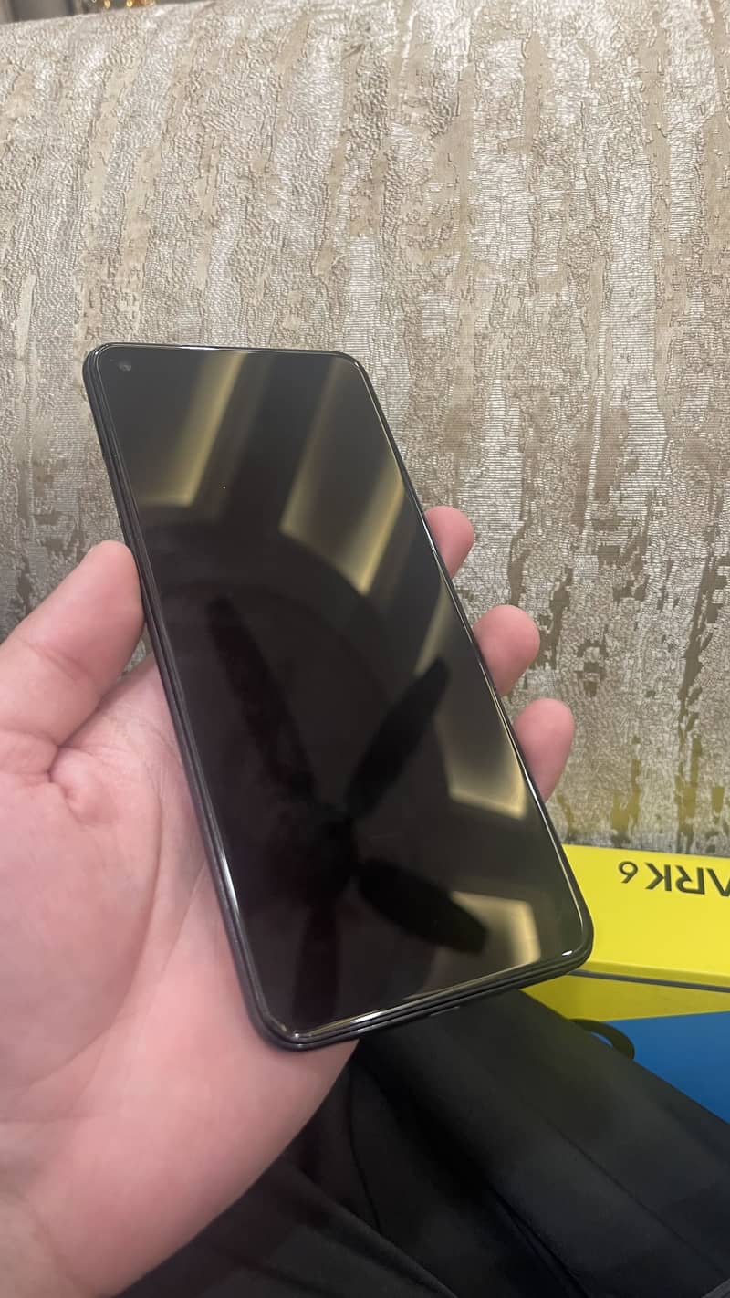 Tecno Spark 6 1