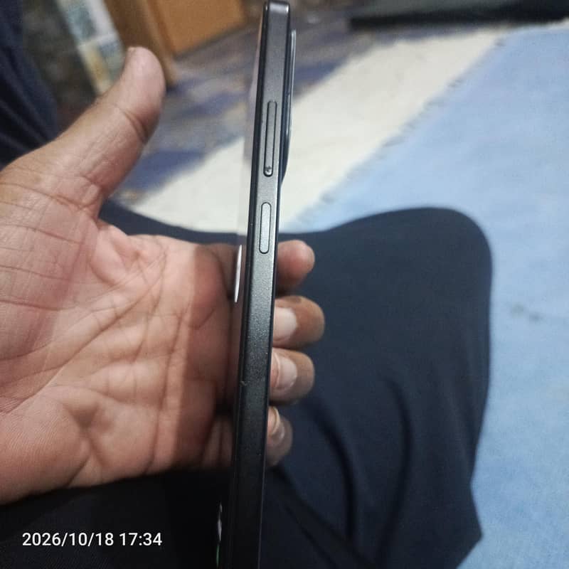Xiaomi Redmi 15C 11