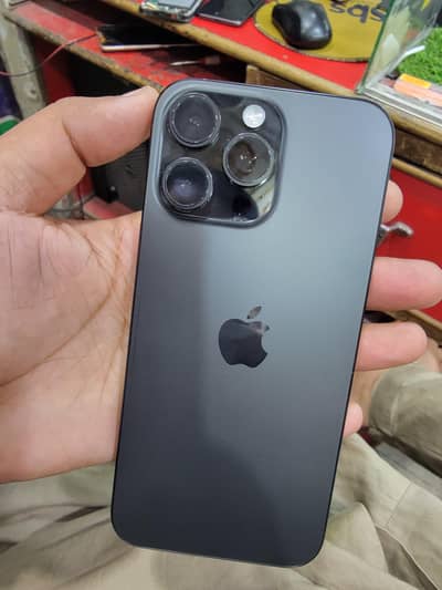 Apple iPhone 16 Pro Max