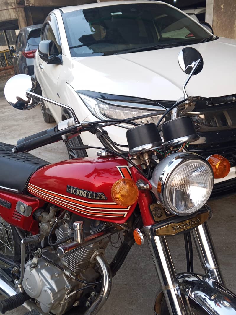 ANTIC MOTORCYCLE 1982MODEL 0