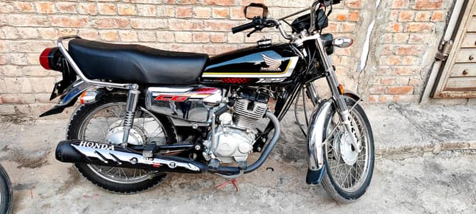 Honda 125se. . 03126444140