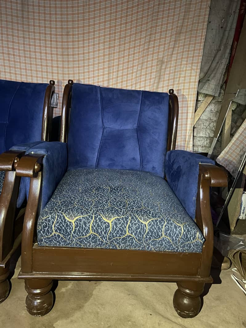 Sofa set 0