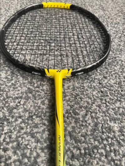Yonex nanoflare 1000z