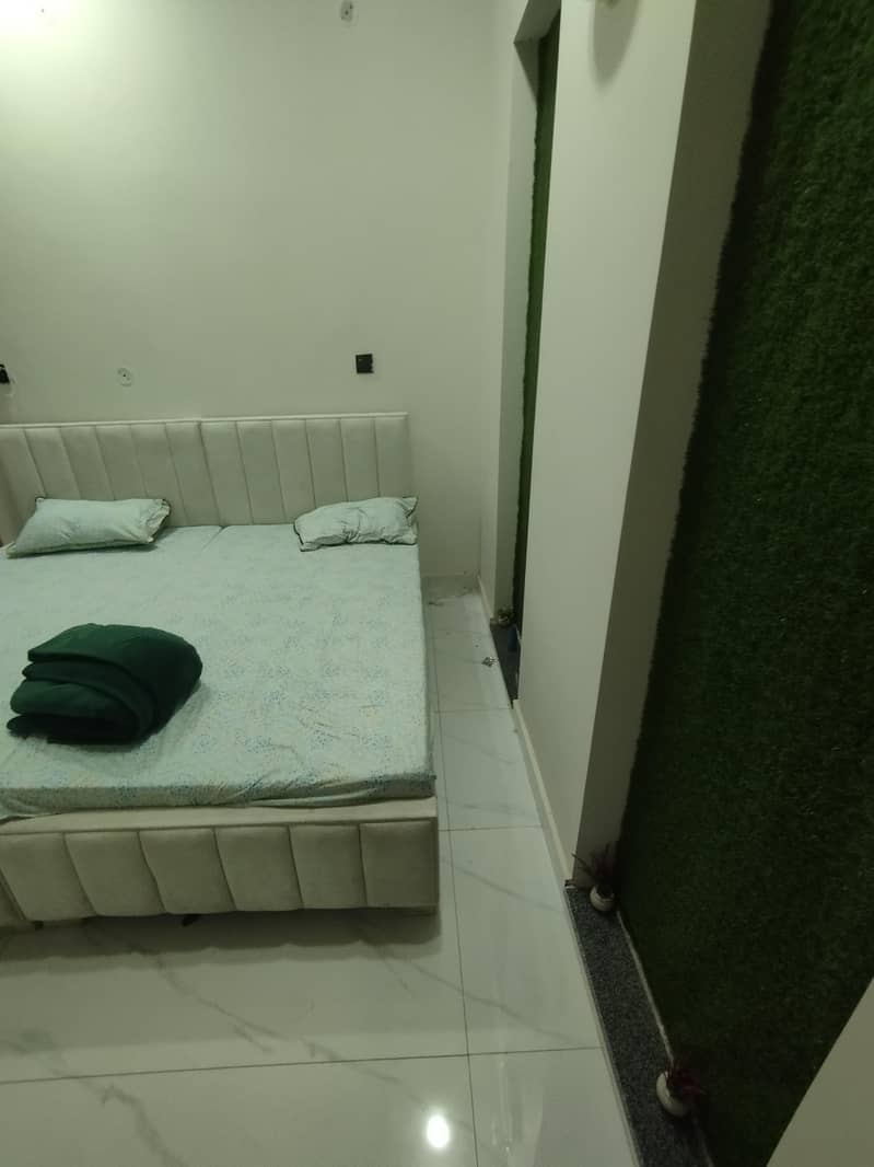 2x single Bed 5