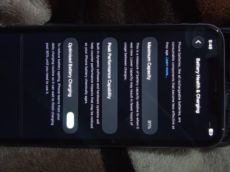 Apple iPhone 11 8