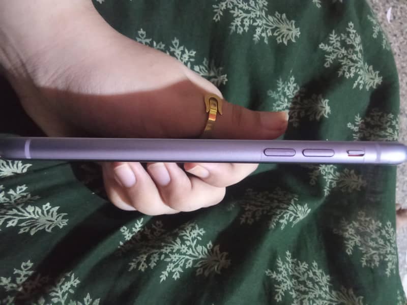 Apple iPhone 11 14