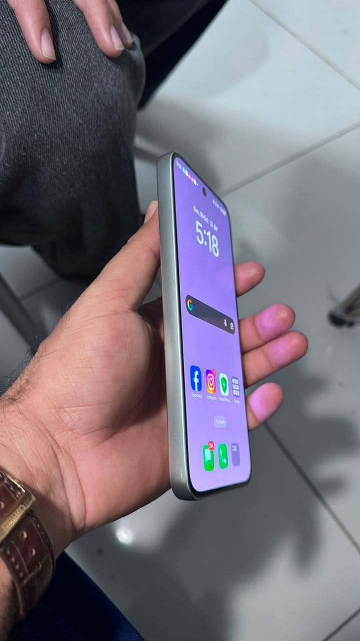 Oppo a6s pro 1