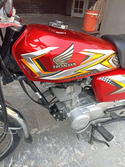 Honda 125 2025/24 model 03055822425