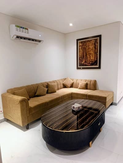 1 Bed Furnished Apartment Available for Rent Gulberg, M. M. Alam Road