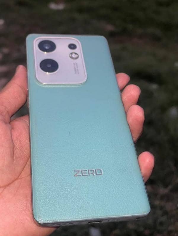 Infinix Zero 30 0