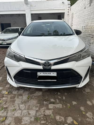 Toyota Corolla Altis 2015