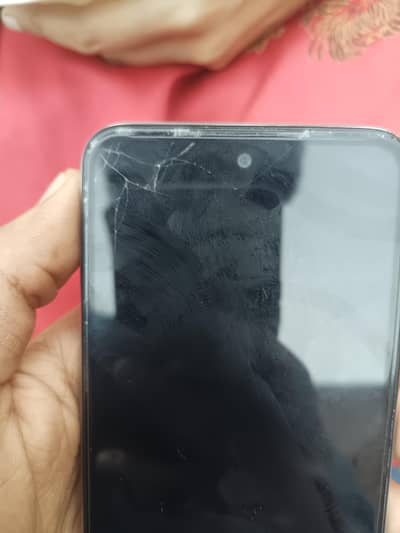 infinix hot 30 play. 4gb. 64gb. condition 10.8. ha pick ma dhak sakta ha