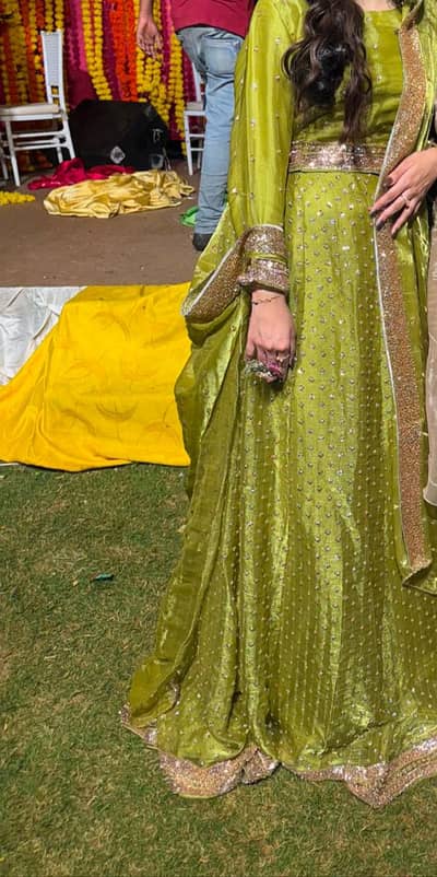dress sells for lengh choli