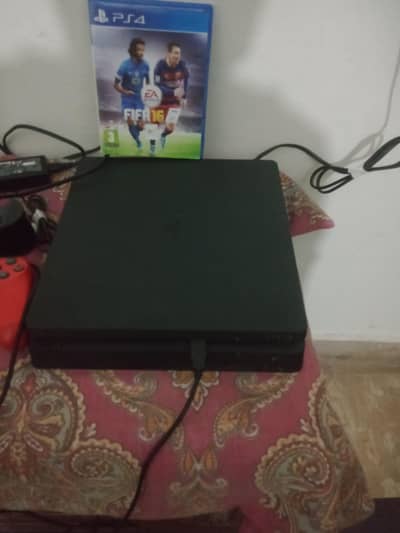 play station 4 is for sale