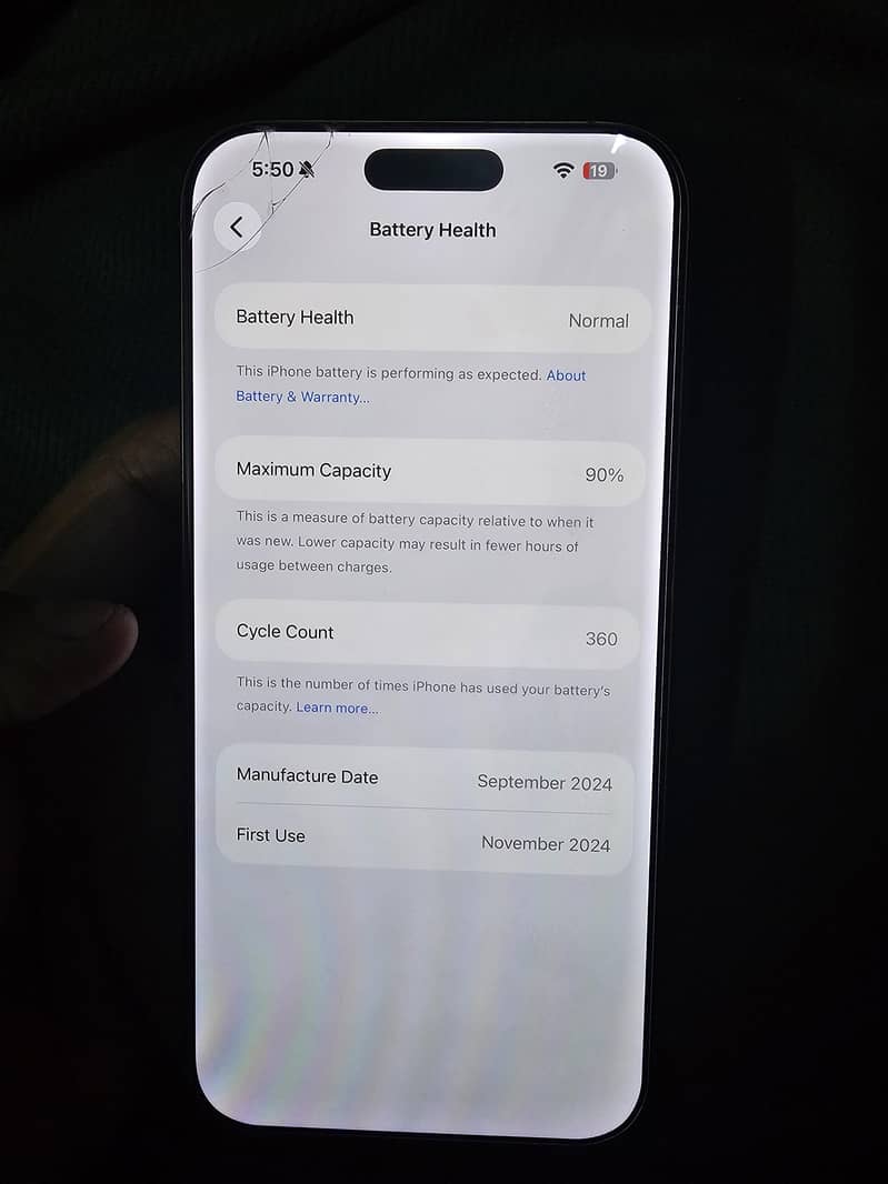 Apple iPhone 16 Pro Max 0