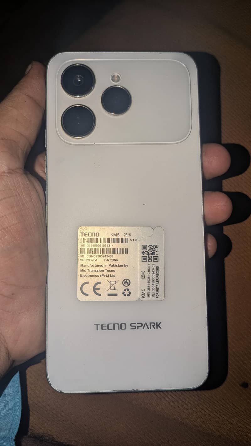 Tecno spark 40 2