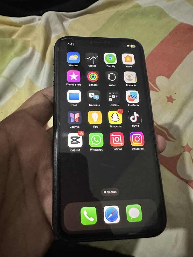 Iphone 11 4