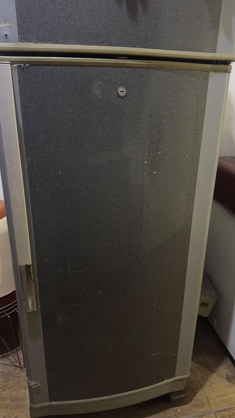 Dawlance Monogram Refrigerator 3