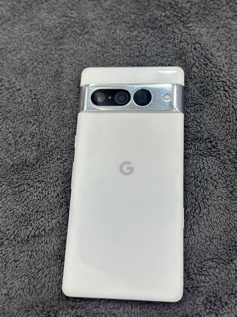 Google Pixel 7 Pro 2