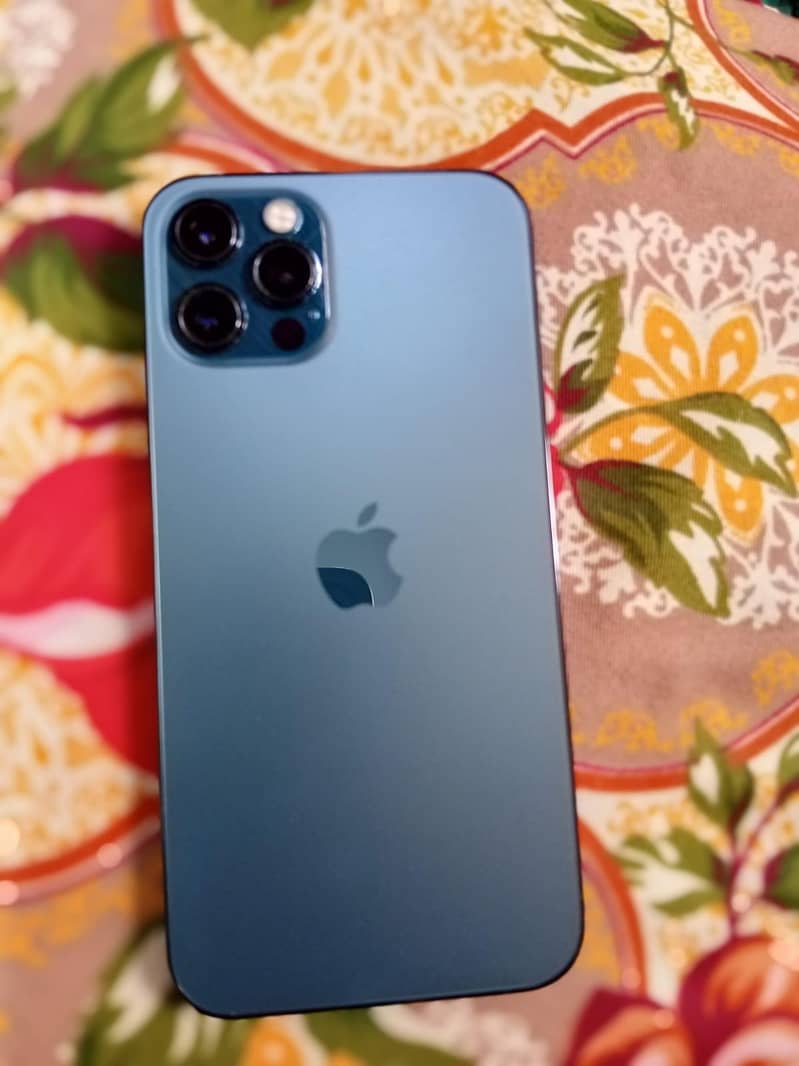 Apple iPhone 12 Pro 1