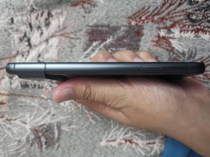 Google Pixel 8 3