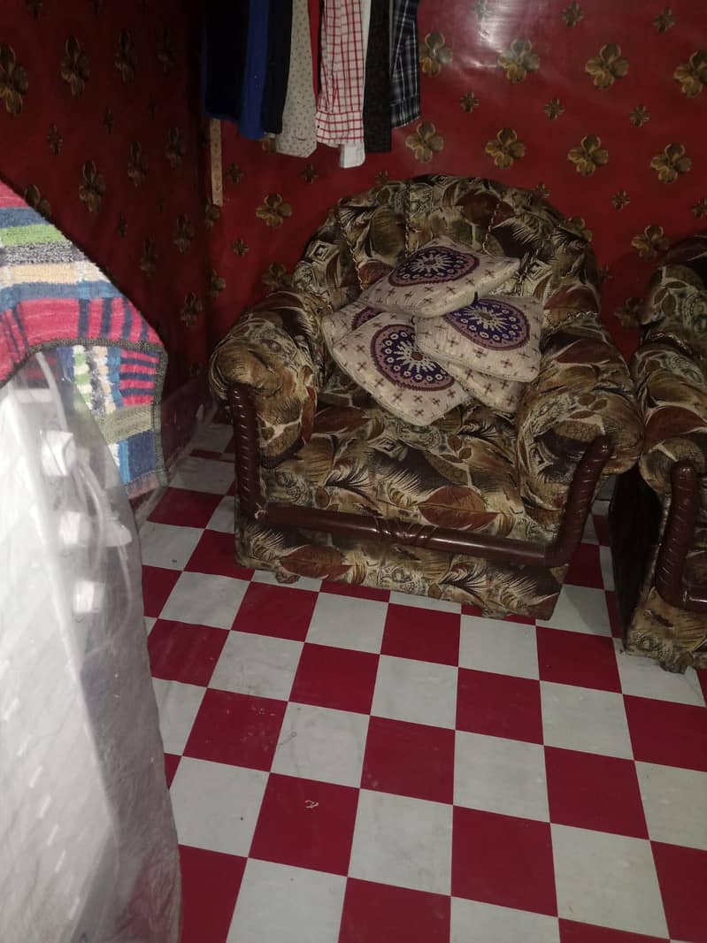 sofa set 0