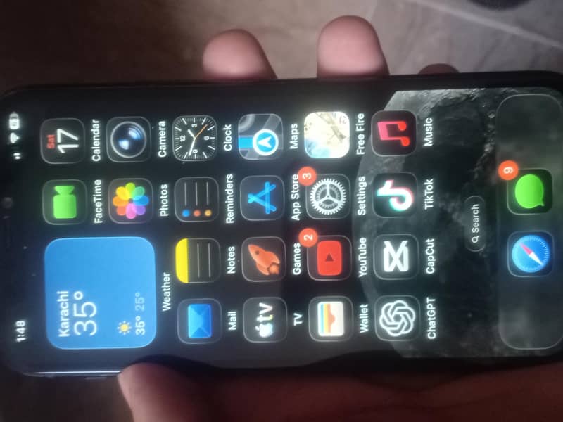 Apple iPhone 11 Pro 6