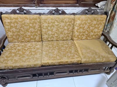 Sofa set