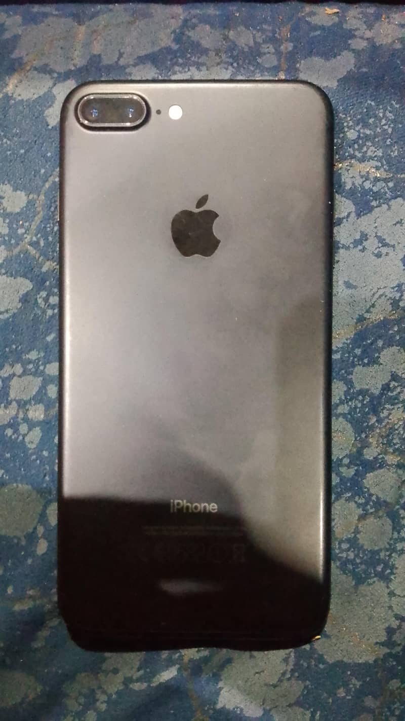 Apple iPhone 7 Plus 0