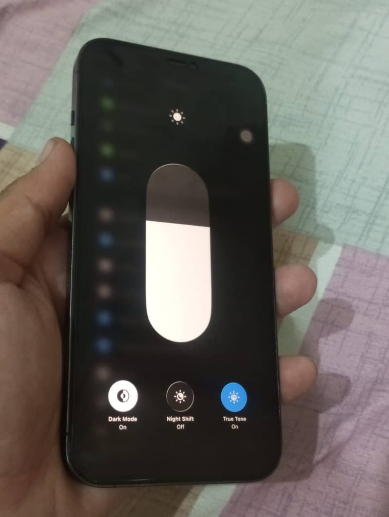 Apple iPhone 12 Pro Max 4