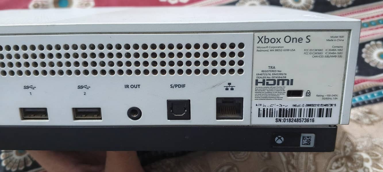 Xbox one S 2