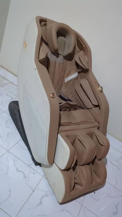 Zero Massager chair