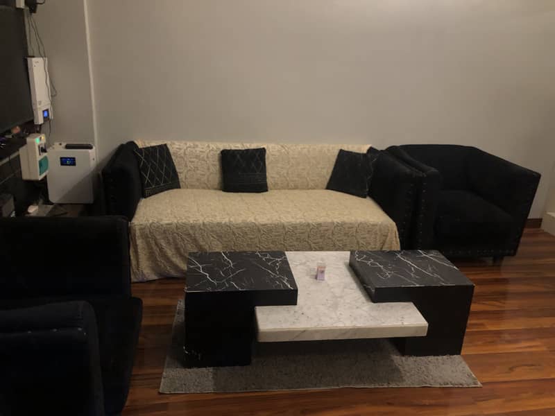 Sofa set 0