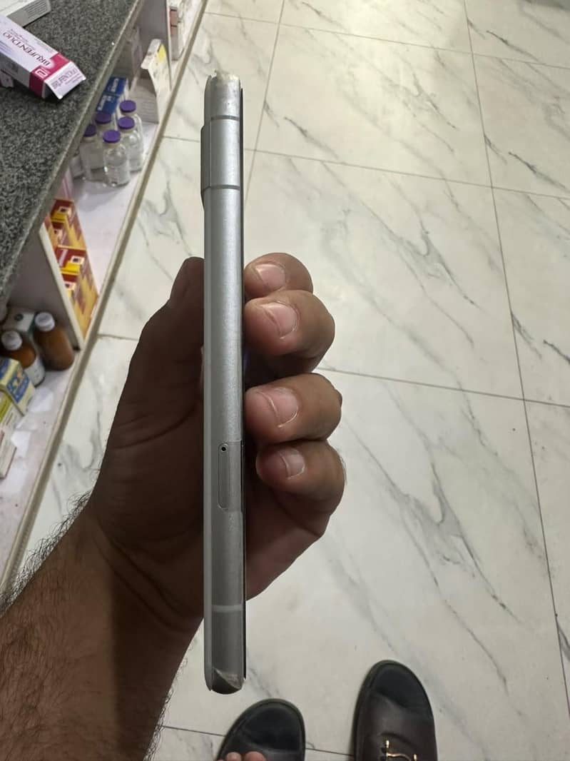 Google Pixel 7a 1